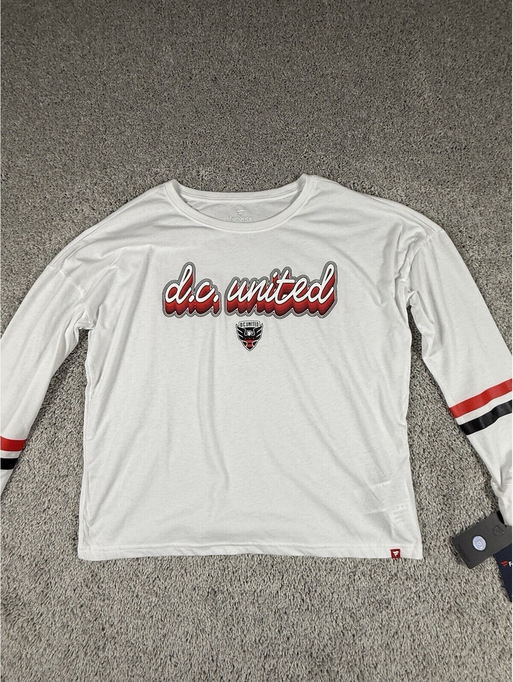 NWT Fanatics Woman’s Size XL DC United Soccer MLS Longsleeve Shirt White